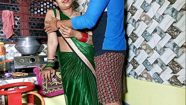 भाभी को किचन में ही चोदा जब पूरा घर सुनसान था… असली हिंदी गर्मागर्म आवाज़