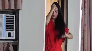 Bhabhi India Mandi Bareng Adik Ipar, Crot Di Kolam Air Hangat