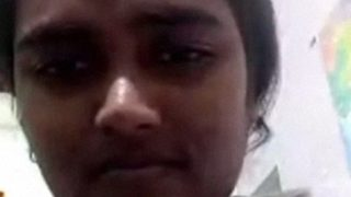 Gadis Seksi Asal Hyderabad Pamer Payudara Untuk Pacar
