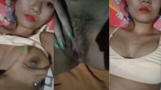 Mahasiswi Muda Colmek Di Depan Cowok Nepal-nya, Basah Kuyup.