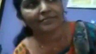 Tamil Aunty Telanjang Celana Dalam Di Video Call, Bikin Makin Liar