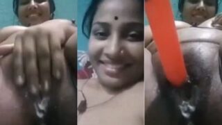 Video Seru Aunty Tamil Lagi Mainin Dildo Sampai Ngeces