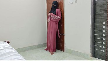 Cewek Hijab India Malu-malu Pertama Kali Digenjot Brutal Di Kamar Kos