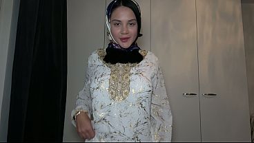 Pov – Ngewein Adik Tiri Muslimah Berhijab Romantis Abis