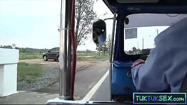 Amate Thai Milf Di Jalanan Langsung Digaruk, Dibawa Muter-muter Buat Main
