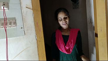Sauteli Behen Ne Apni Chut Ki Pyaas Garam Karke Bujhai