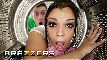 Kumpulan Video Ngeseks Liar, Para Bintang Brazzers Terjebak Skenario Panas Sampai Ngentot Keras!