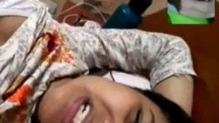 Bikin Desi Gf Makin Liar Lewat Layar, Main Basah-basahan Online