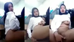 Ieznha Buka Jilbab Sambil Colmek Sampe Ngerang Erang