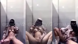 Miss Slutty Hijab Comek Mancurin Sampai Basah Kuyup Mssluttyv2