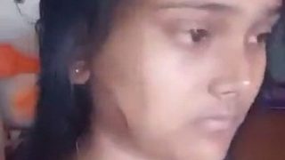 Wanita India Buka Baju Saree, Goyangin Pantat Panas Di Depanmu