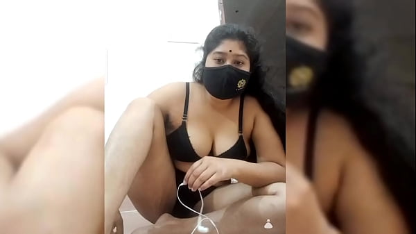 Desi Cewek Lagi Live Crot, Goyang Hot Bikin Mupeng.