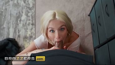 Slut Berantem Sama Perampok, Emma Rosie / Brazzers, Masuk Xvpromo Di Situs Resmi Biar Dapet Diskon.