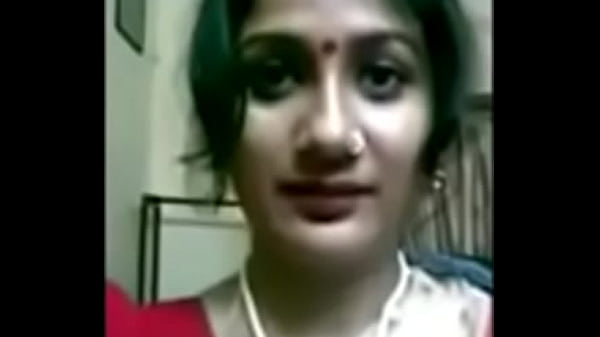 Desi Istri Bengali Montok Dengan Susu Besar Siap Digoyang