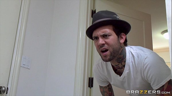 Nonton Alexis Fawx Di Brazzers – Mami Montok Bikin Ngaceng