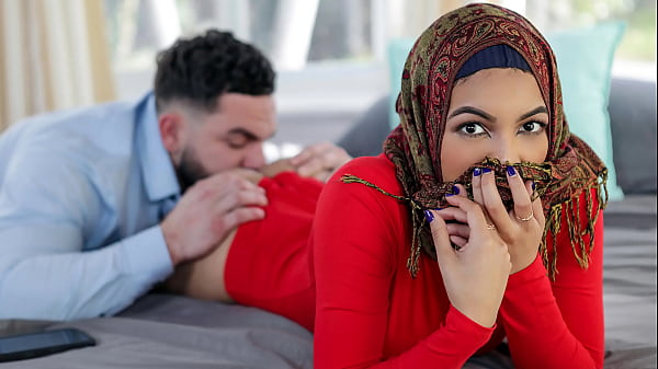 Bokep Hot, Stepbro Ajarin Stepsis Hijab Banyak Trik Sebelum Nikah, Bikin Makin Haus