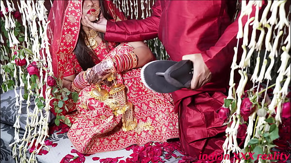 Malam Pertama Pernikahan India, Nge-seks Brutal Di Ranjang Pengantin.