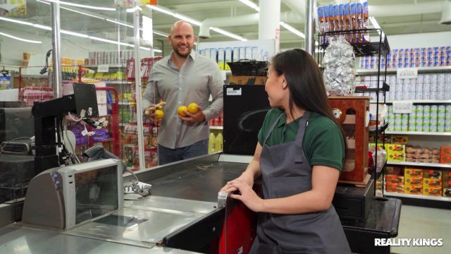 Reality Kings – Kimmy Kimm In Super Market