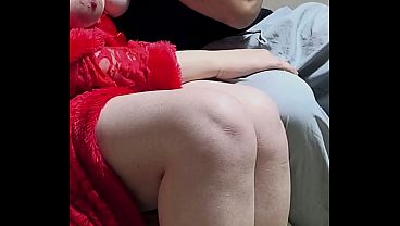 Suami Gue Orang Timur Tengah, Nggak Bisa Ngencrotin Gue, Memek Gue Panas Dia Malah Nonton, Gue Butuh Kontol Gede Dari Follower Yang Punya Batang Besar.