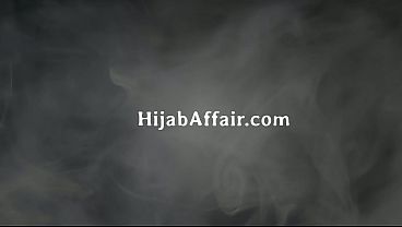 Hr Cewek Arab Digebukin Bareng-bareng Sama Temen Kantor, Sampe Njerit-njerit Keenakan.