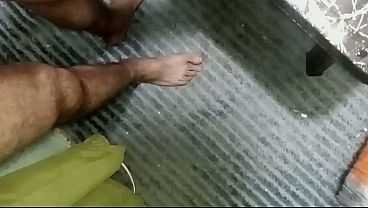 Ngentot Bertiga Arab, Kontol Besar Dijilat, Bokong Digenjot Sama Dua Bule Saudi, Satu Cewek Irak Nungging Dibobok