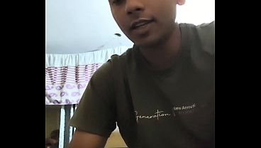 Cewek-cewek Pada Ngiler Liat Cowok Indian Sendirian Di Video Perkenalan, Bikin Pengen Tahu Lebih Dalam.