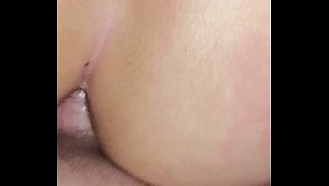 Brengsek Istriku, Kontol Arab Ngebor Pantatnya Dari Dekat