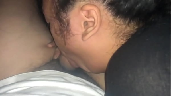 Cewek Asia Super Horny, Sange Berat, Pengen Digojlok Terus.